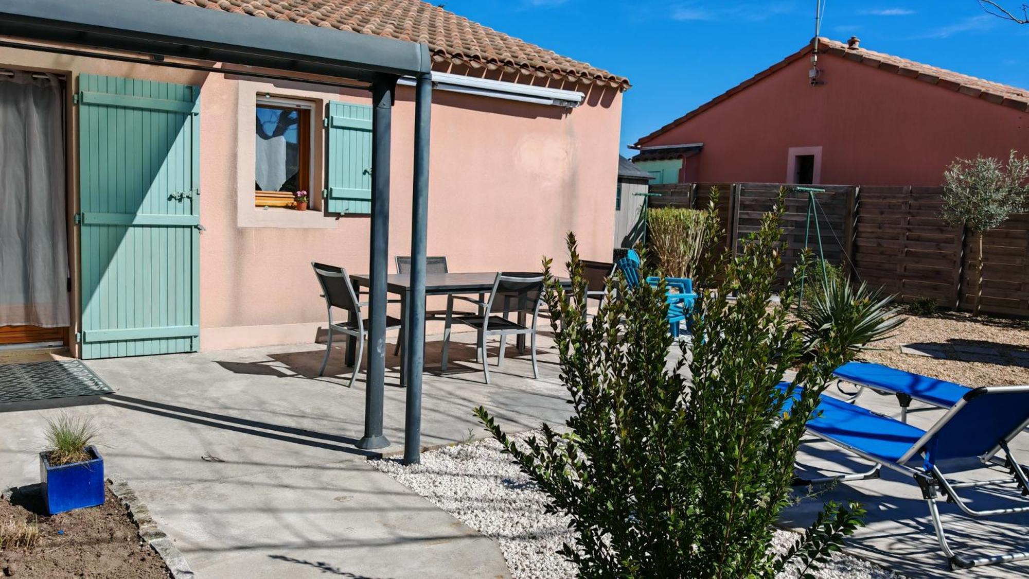 Le Mazet Sooksabai, Confort, Charme Et Decouverte En Petite Camargue Saint-Laurent-dʼAigouze Exterior foto